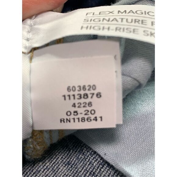 Lane Bryant Women's Flex Magic Waistband High Rise Skinny Jeans Blue Size 18 - Picture 9 of 11